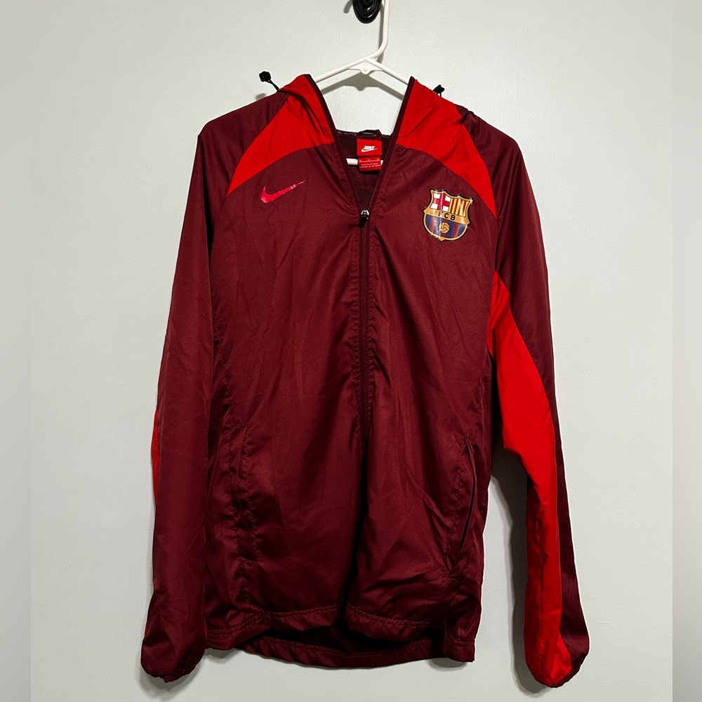 Barcelona FC Nike zip-up lightweight jacket (Medium)